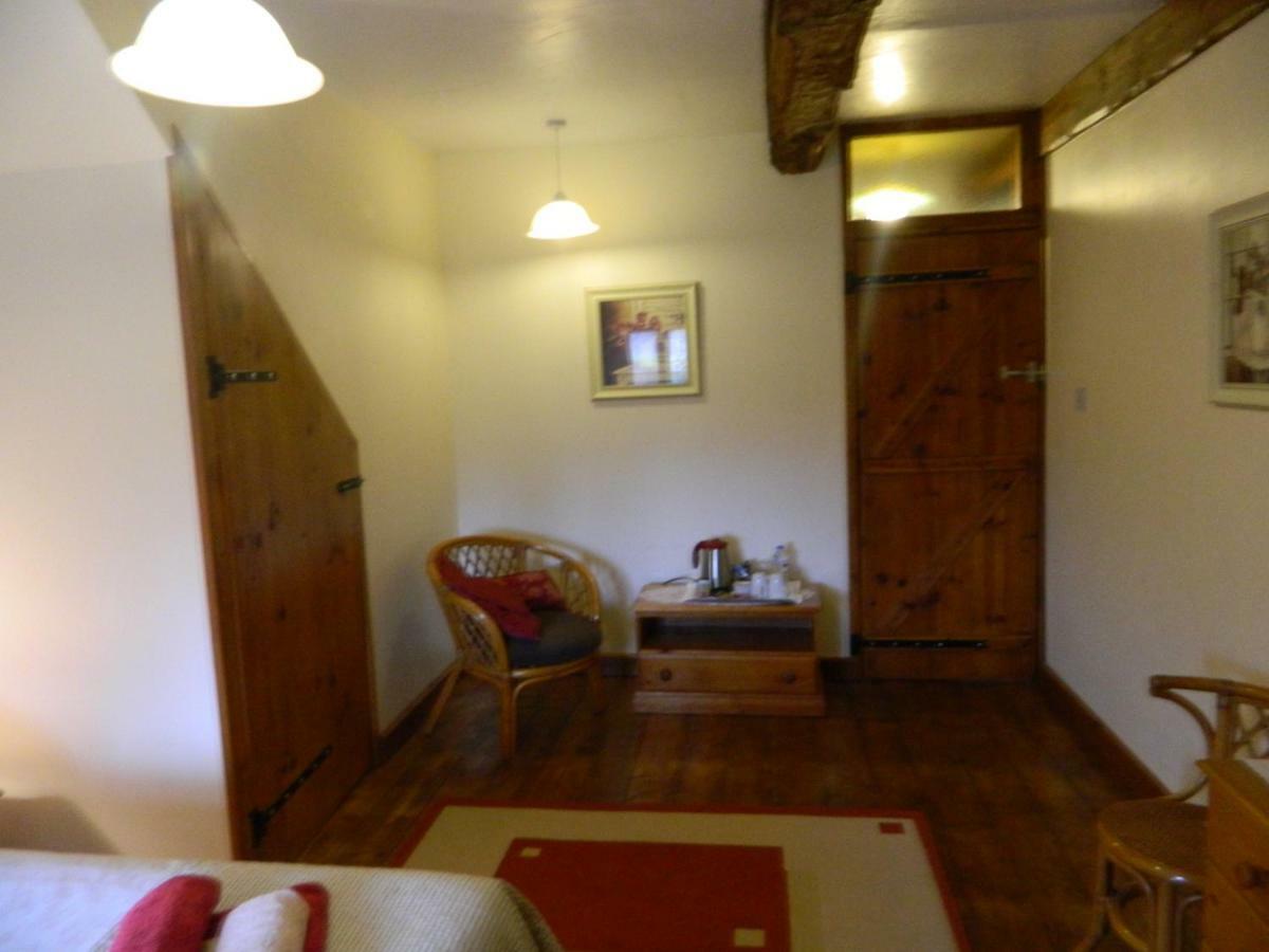B&B La Seliniere Champ-du-Boult 외부 사진